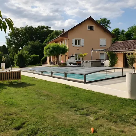 Frühstückspension Insolite L'ecureuil 4*